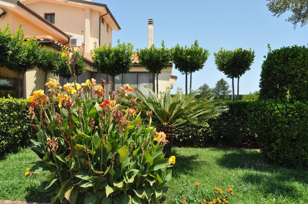 Giardini Di Marzo Bed & Breakfast 2*