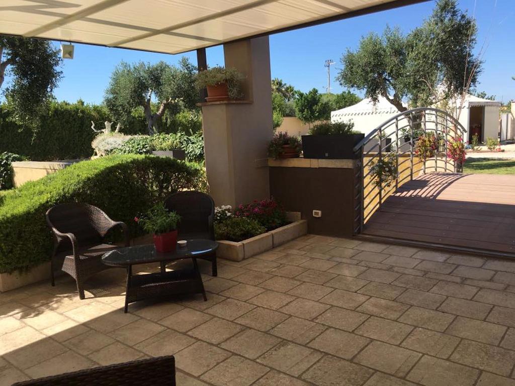 Bed & Breakfast Giardini Di Marzo 2*